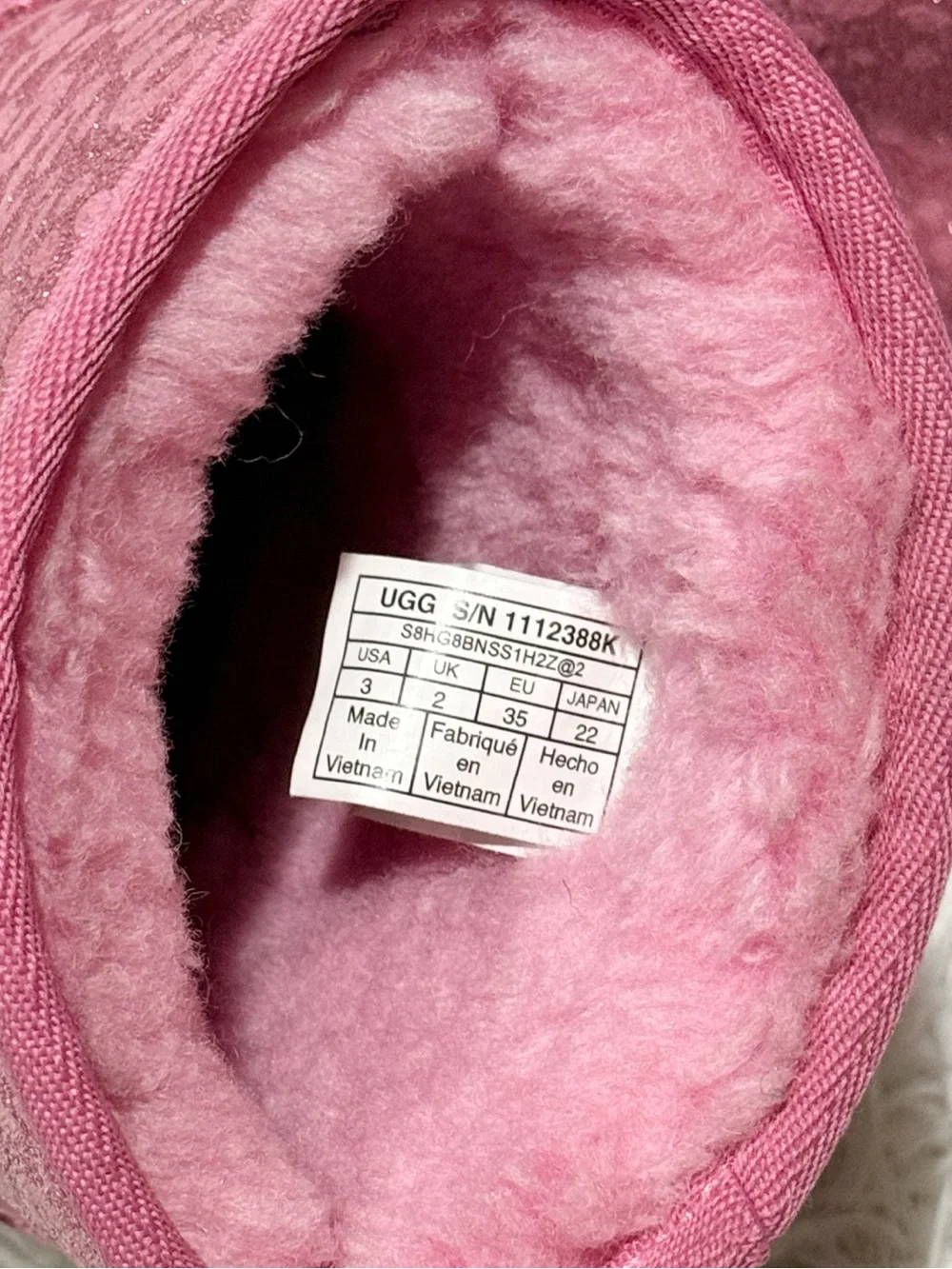 UGG  Girls Classic II Pink Glitter Leopard  Boots Size:3